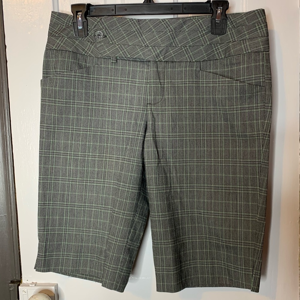 Rampage 2000s Plaid Punk Skater Style Bermuda Shorts